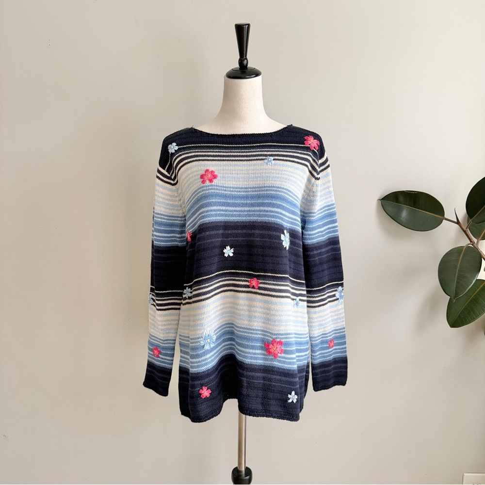 Vintage Villager Sport by Liz Claiborne Striped Floral Embroidered Sweater M
